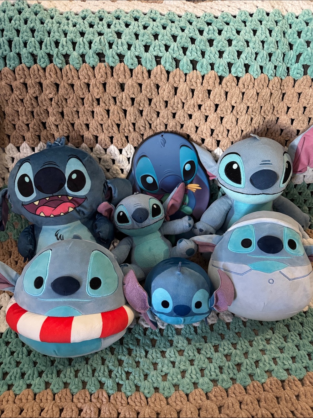 Disney Stitch Plush Plushie Tin Decor Collection Squishmellow 7pc Bundle